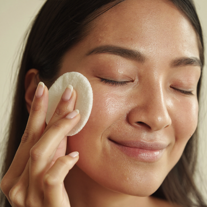 Lanvara Korean Anti-Aging Pads — Pad-Anwendung im Gesicht für Glass Skin Effekt